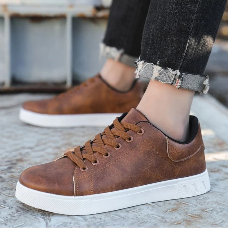 Mocassins Britanniques Élégance Urbaine